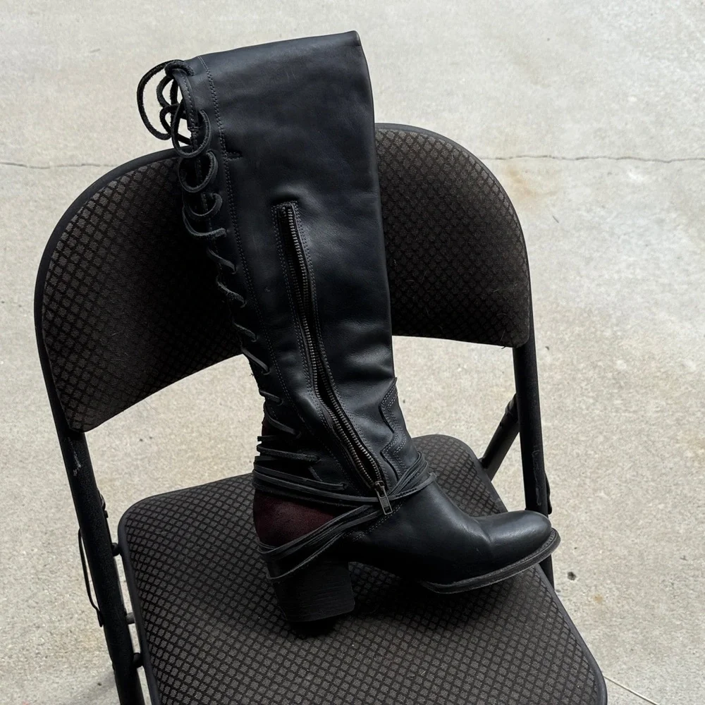 Freebird by Steven Black and Red Lace-Up Boots - Picture 2 of 3